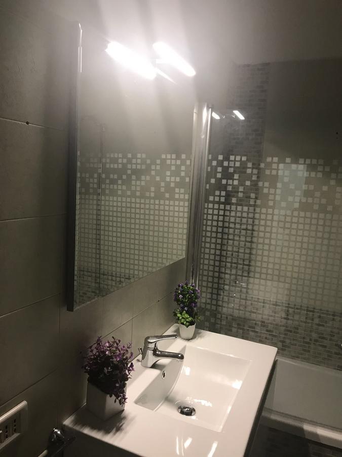 לינה וארוחת בוקר נאפולי Decumani Prestige מראה חיצוני תמונה